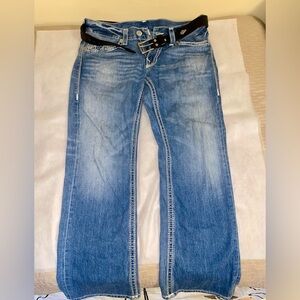 Men's True Religion Jeans with a matching leather belt